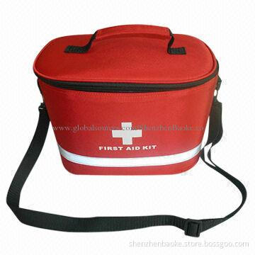 Nylon 600D first-aid kit, simple to use, waterproof, durable